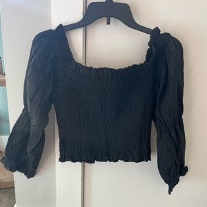 Kittenish Black Cropped Blouse Size M
